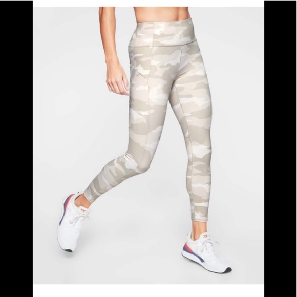 Athleta Pants - Athleta Camo Contender Leggings